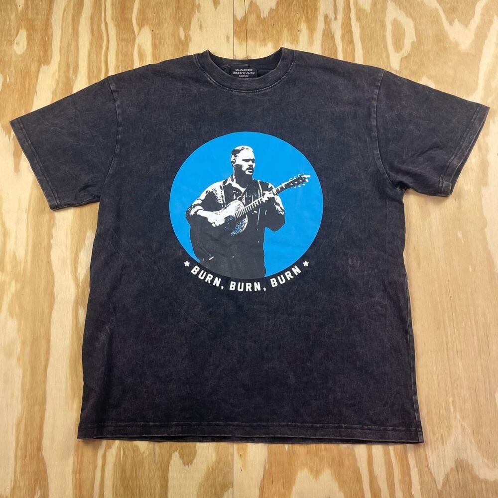 Zach Bryan “Burn, Burn, Burn” World Tour Acid Wash Graphic T-Shirt – Men’s M